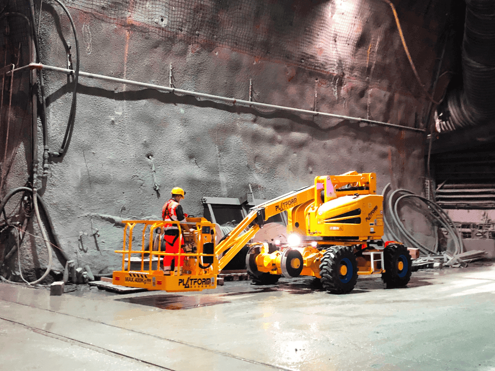 Railroad Maintenance Vehicles secondary image | Flash Battery
